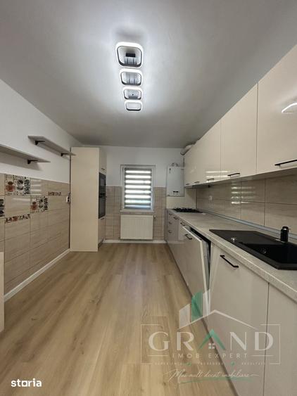 Apartament 3 camere de vanzare, 2 bai , Zorilor - 6