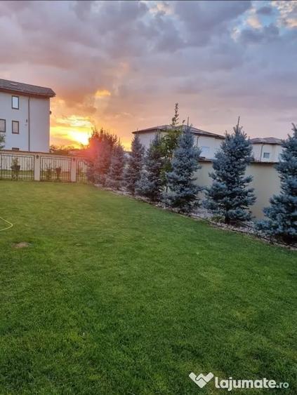 Casă cu 7 camere în Central