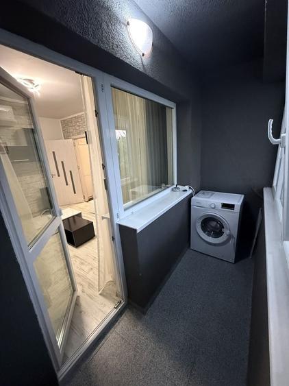 Apartament cu 2 camere decomandat în 1 Decembrie 1918