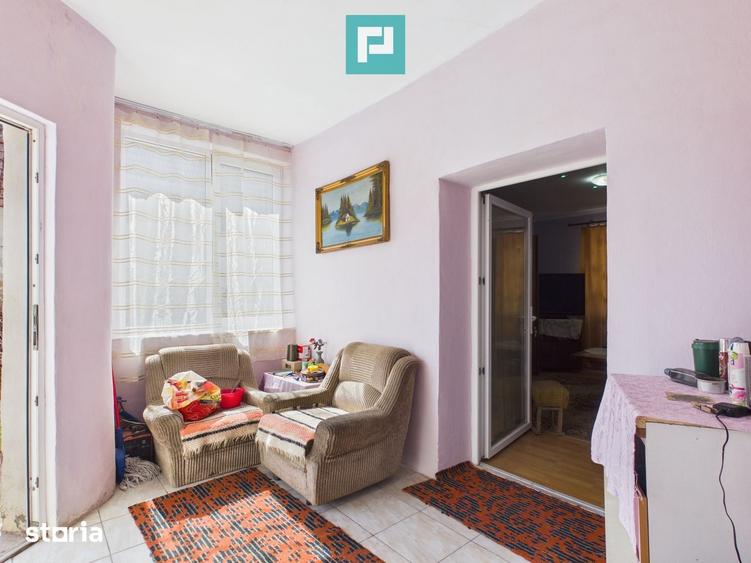 Casă cu 3 camere cu Teren 1046 Mp în Subcetate