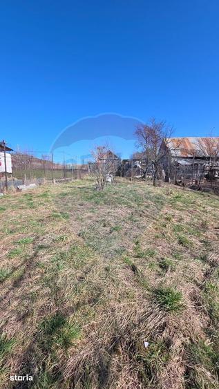 Casă cu 3 camere cu Teren 477 Mp în Central