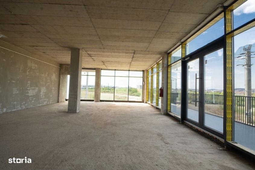 Spațiu comercial, de 100 mp, în Apahida