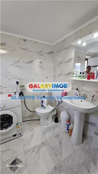 Casă cu 6 camere cu Teren 40 Mp în Vitan