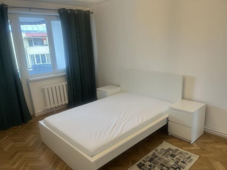 Apartament cu 3 camere decomandat în Grigorescu