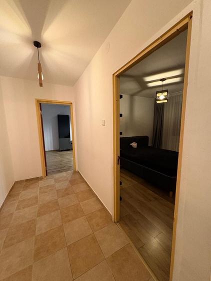 Apartament cu 2 camere decomandat în Drumul Găzarului