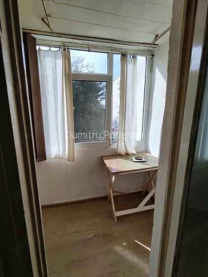 Proprietar , vand garsoniera decomandata , zona Complex Crang.
