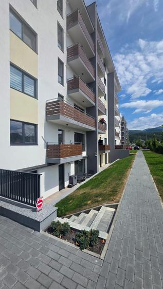 Apartament cu 2 camere decomandat în Râșnov
