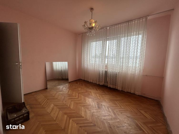 Apartament cu 4 camere decomandat în Mănăștur