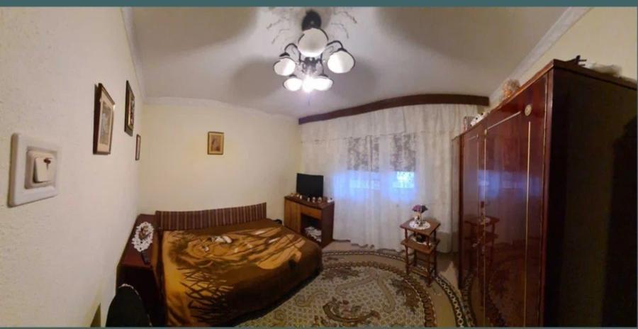 Apartament cu 3 camere decomandat în Orizont