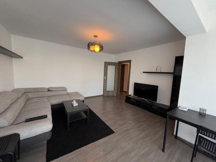 Apartament cu 2 camere decomandat în Dristor