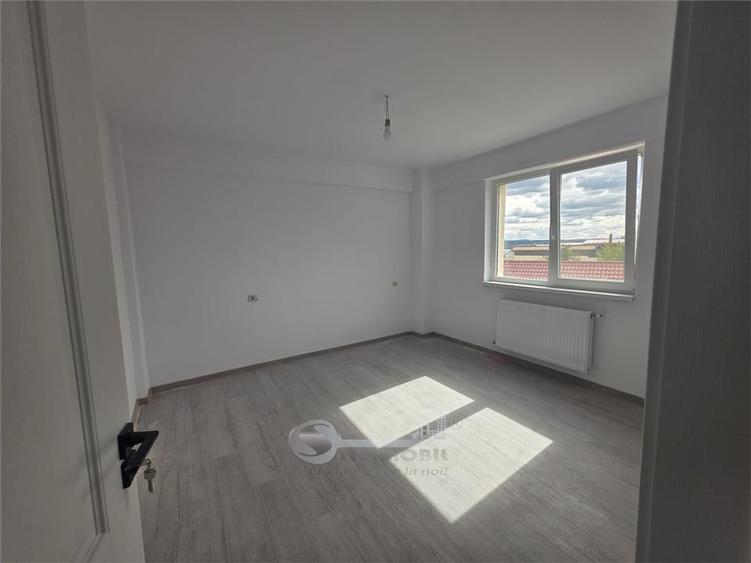 Apartament cu 2 camere decomandat în Popas Păcurari