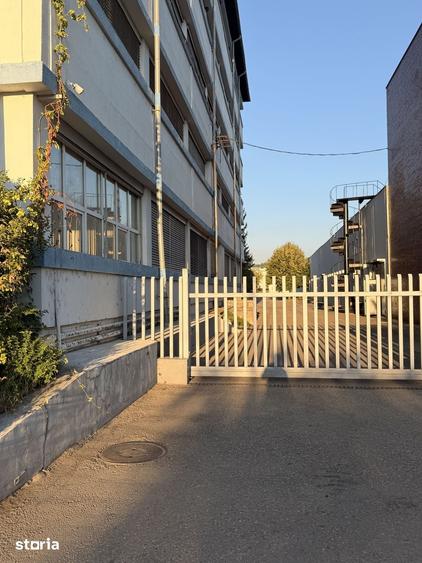 Spațiu comercial, de 550 mp, în Central