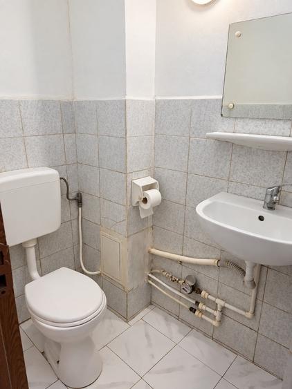 Apartament cu 3 camere decomandat, mobilat în Tomis III