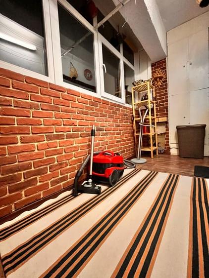 Apartament cu 3 camere decomandat, mobilat în Gară