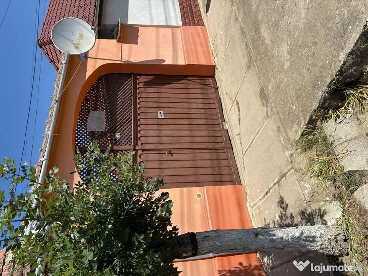 Casa de vanzare + teren 1.080 mp Miercurea Sibiului - 2