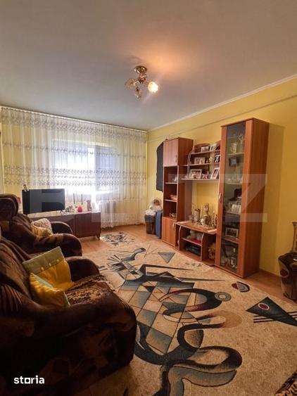 Apartament cu 2 camere decomandat, mobilat în Alexandru cel Bun
