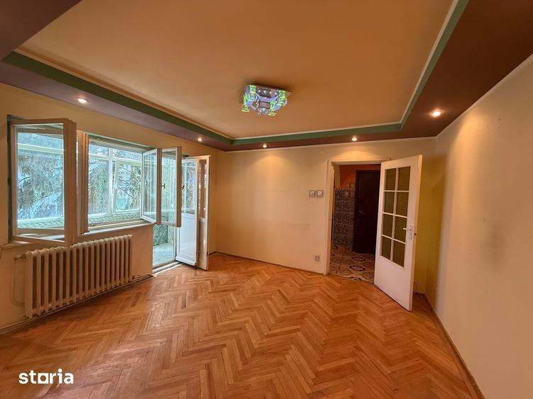 Apartament cu 2 camere în Piața Centrală