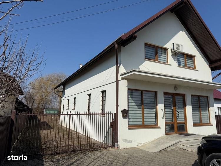 Casă cu 3 camere în Volovăț