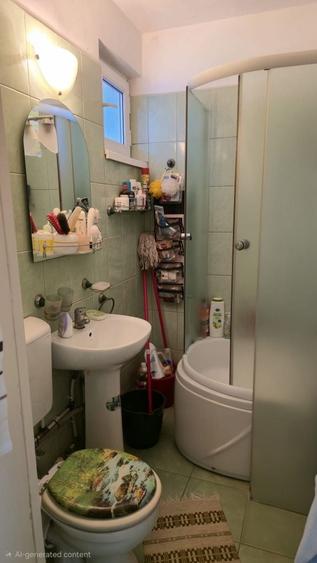 Apartament cu 3 camere semidecomandat în Central