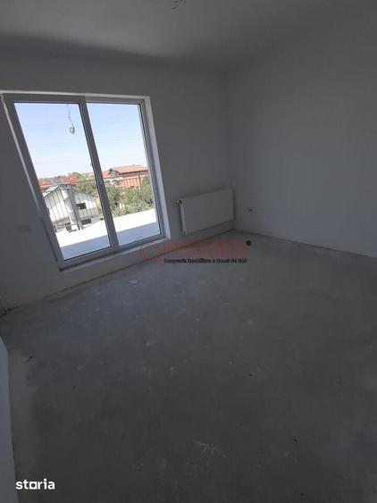 GARSONIERA spatioasa CU 30 MP TERASA! Spatiu rar, gata de mutare - 9