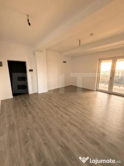 Apartament cu 2 camere decomandat în Sud