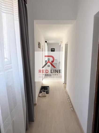 Casă individuală cu 5 camere cu Canalizare în Exterior Sud