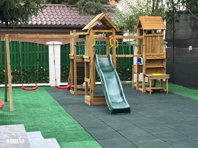 Casă cu 4 camere cu Teren 500 Mp în Central