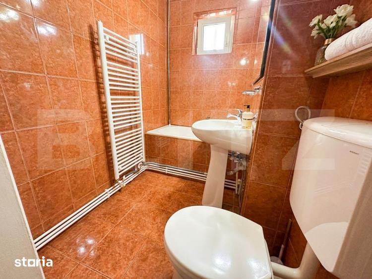 Apartament cu 2 camere semidecomandat în Cetate