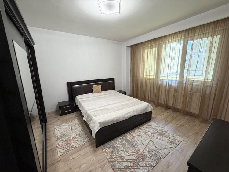 Apartament cu 2 camere decomandat, mobilat în Turnișor
