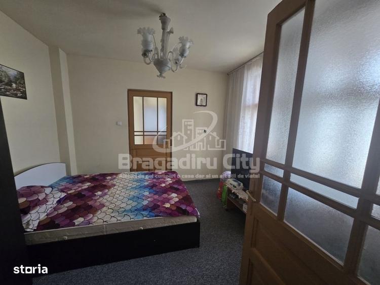 Casă cu 4 camere cu Teren 2553 Mp în Cornetu