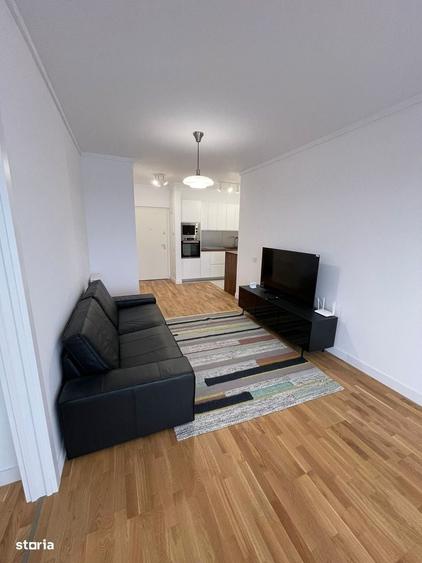 Apartament cu 3 camere în Jiului