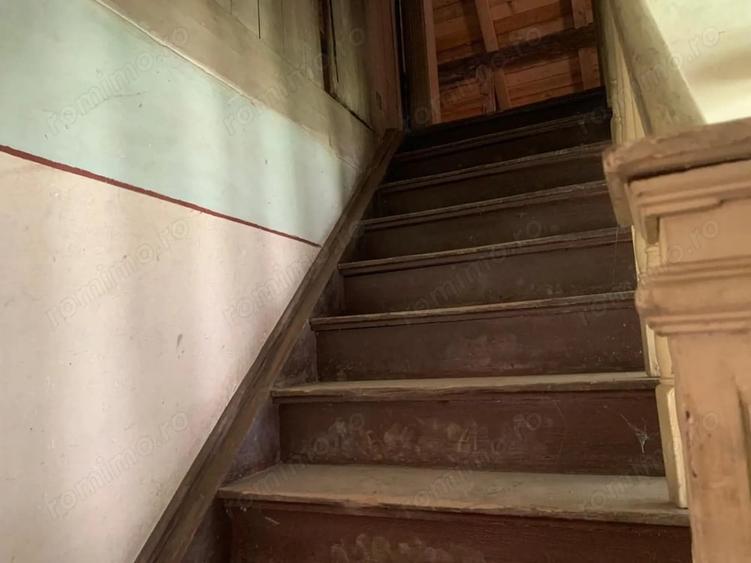Casă cu 2 camere cu Teren 1007 Mp în Lipovei