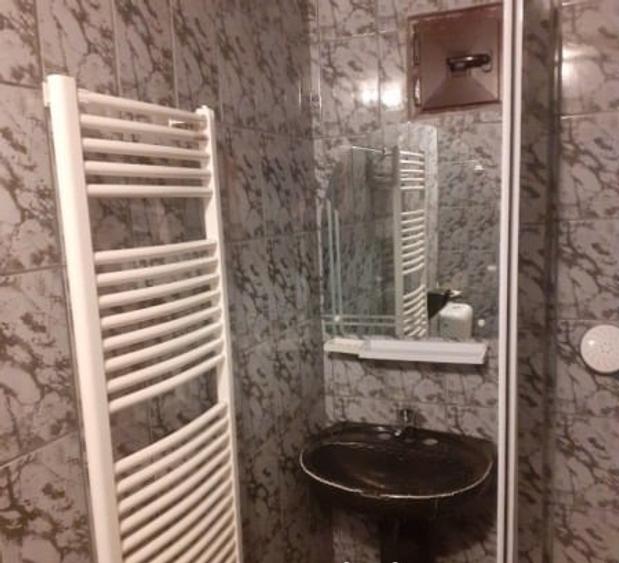 Apartament cu 3 camere decomandat în Griviței