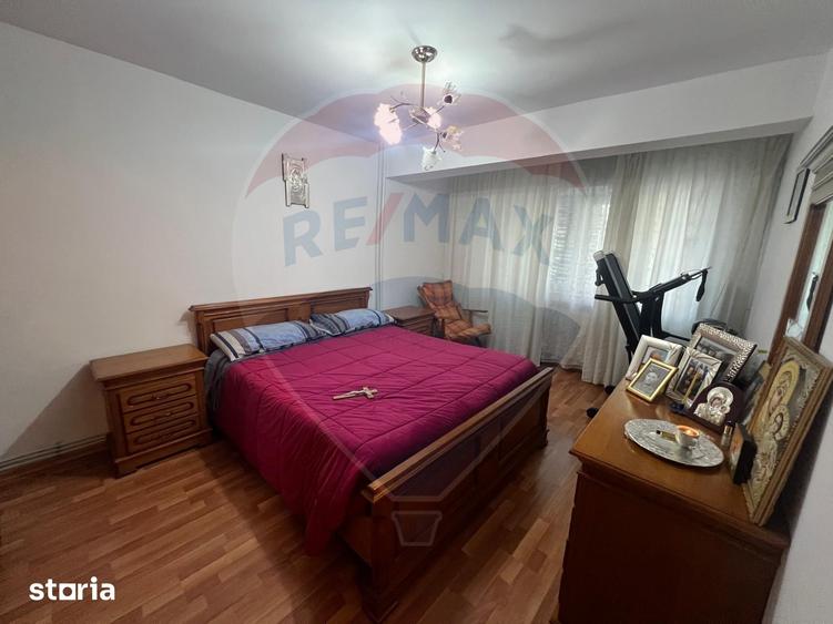 Apartament cu 3 camere, mobilat în Ultracentral