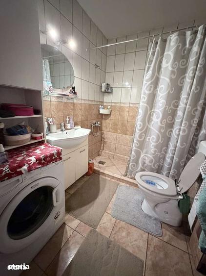 Casă cu 4 camere decomandat cu Teren 550 Mp în Cornișa