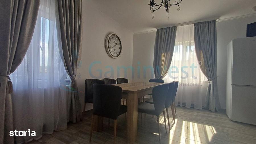 Casă cu 4 camere cu Canalizare în Sânmartin