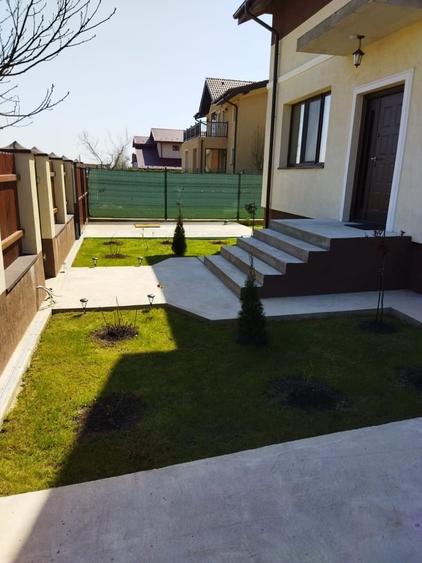 Casă cu 5 camere cu Teren 521 Mp în Balotești