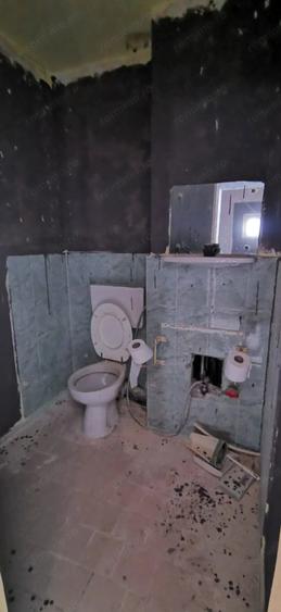 Vand apartament 3 camere Lunca et.1 - 8