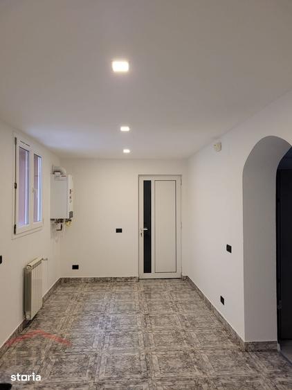 Casă cu 3 camere cu Teren 45 Mp în Podgoria