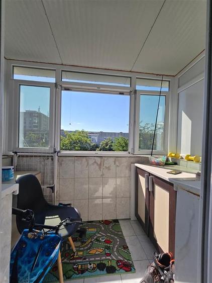 Apartament cu 2 camere semidecomandat în Mircea cel Bătrân