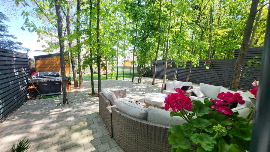 Casă individuală cu 5 camere cu Teren 479 Mp în Corbeanca
