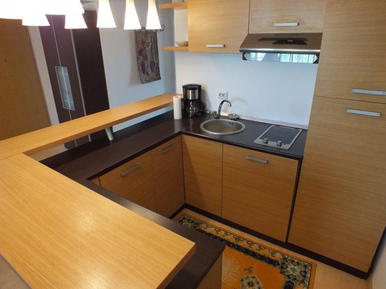 Apartament cu 3 camere decomandat, mobilat în Nord