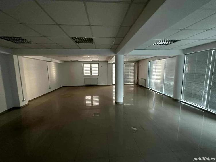 Proprietar inchiriez 2 spatii in aceeasi cladire pe str .Simion Barnutiu Timisoara - 9