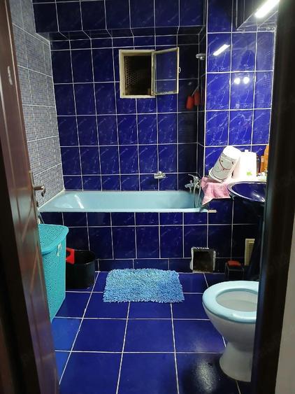 Apartament cu 3 camere decomandat în Albota