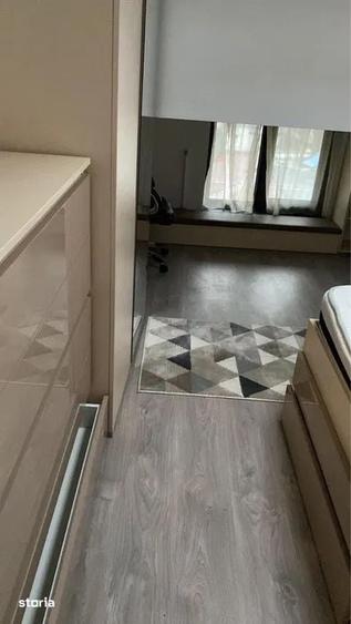 Apartament cu 3 camere în Grivița