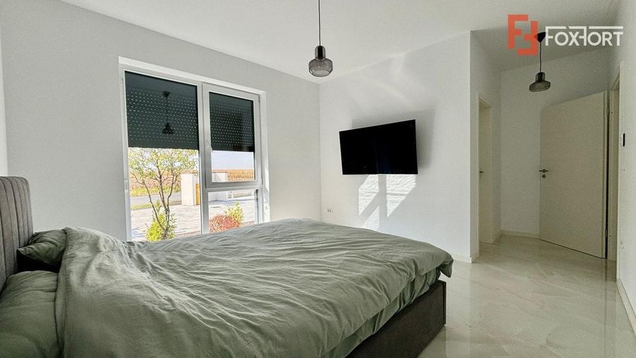 Duplex cu 3 camere cu Canalizare în Giarmata-Vii
