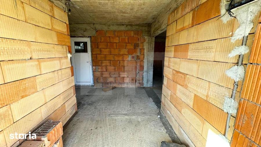 Casă cu 5 camere cu Teren 1900 Mp în Șieu