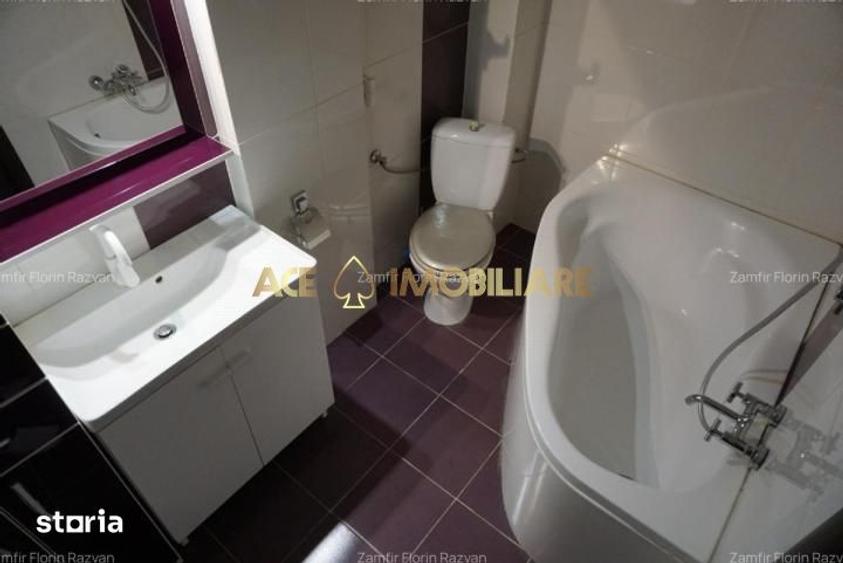 Apartament cu 3 camere, mobilat în Dămăroaia