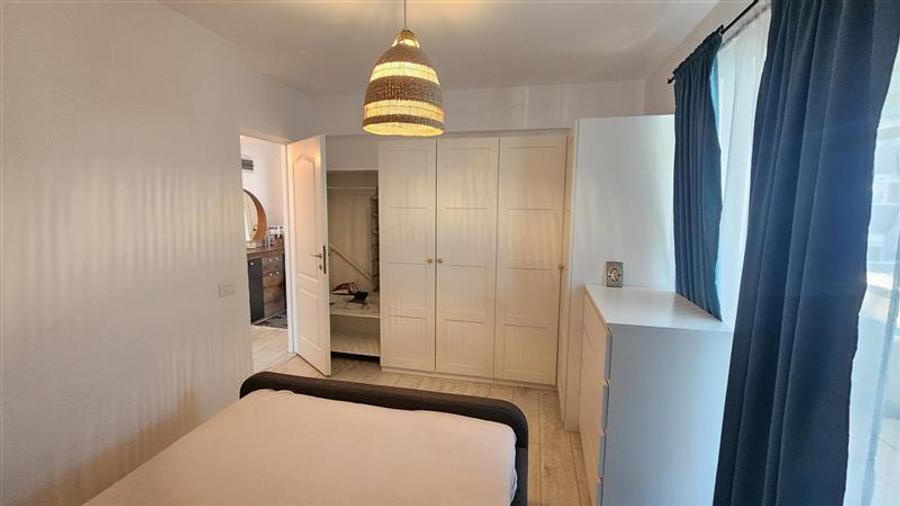Apartament cu 2 camere decomandat, mobilat în Berceni