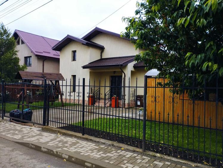 Casă cu 2 camere cu Teren 560 Mp în Valea Lupului